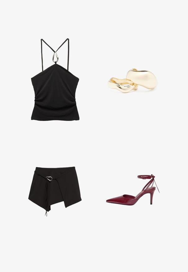 Top senza maniche nero con scollatura a V e spalline sottili, caratterizzato da un accento a goccia d'argento all'collo e una texture arricciata sul davanti.; Gonna nera avvolgente realizzata in materiale morbido, caratterizzata da un taglio diagonale, una cintura regolabile con un accento in metallo argentato e un orlo asimmetrico.; Scarpa col tacco alta in pelle bordeaux con punta affusolata, lati aperti e cinturino alla caviglia. Presenta un design elegante e una texture liscia.; Orecchini color oro con una forma organica simile a un fagiolo e una superficie liscia e riflettente; presentano un design minimalista senza hardware visibile.