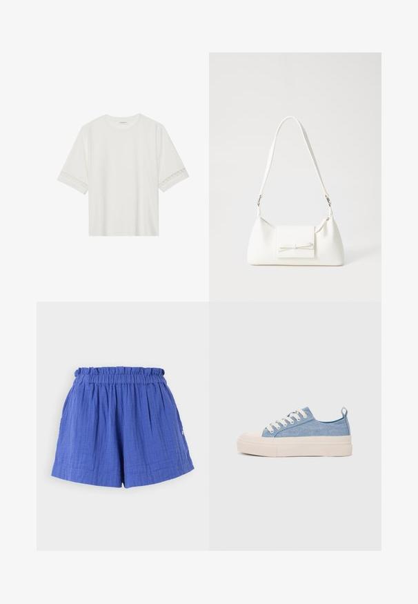 Hvit t-skjorte med kort erme laget av bomull, med dekorativ blondekant langs ermene og en rund halslinning.; Blå bomullsshorts med rynket midje og sidelommer, med et teksturert stoff og en avslappet passform.; Lys blå canvastøfler med en kremfarget gummitupp og yttersåle, med hvite snørebånd og en løfteløkke på hælen.; Hvit syntetisk håndveske med trekantet form, flat klaff foran og sløyfe detaljer, justerbar stropp, glatt tekstur og minimalistisk design.