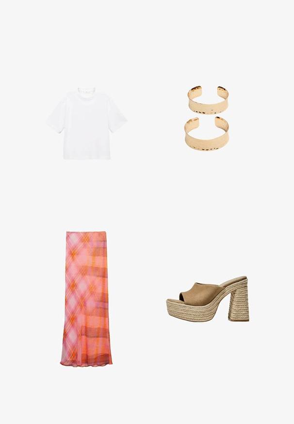 Weißes Baumwoll-T-Shirt mit kurzen Ärmeln und rundem Ausschnitt. Einfaches Design, lockere Passform, glatte Textur. Keine Muster oder Verzierungen sichtbar.; Durchsichtiger Schal in pink, orange und lila Karomuster. Leichter Stoff mit variierenden Texturen und einem fließenden Design.; Braune Wildleder-Plateau-Sandalen mit offenem Zeh, ausgestattet mit einem chunky geflochtenen Jute-Absatz und einem glatten, abgerundeten Oberdesign.; Goldfarbene Metallmanschetten mit einer gehämmerten Textur, die ein offenes Design und glatte Kanten aufweisen. Zwei Größen sind abgebildet: eine breitere und eine schmalere.