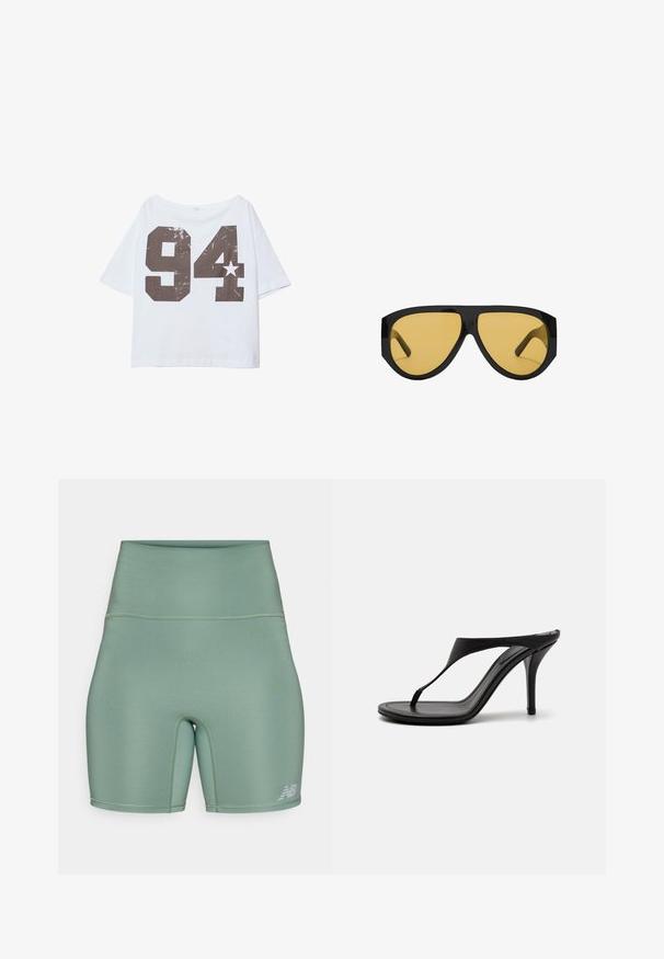 Witte T-shirt met korte mouwen en een losse fit, met een grote, vervaagde zwarte print van het nummer "94" en een klein sterdetail.; Hoge taille sportshorts in een gedempte groene kleur. Gemaakt van glad, rekbaar materiaal met platte naden en een reflecterende logo-accent.; Zwarte hoge hak sandalen met een dunne band, teenslipperontwerp, spitse neus en een strakke, gladde afwerking. Platte zool met een discrete hak.; Zonnebril met een strakke zwarte kunststof frame en gele getinte glazen, met een opvallende hoekige vorm en brede pootjes voor extra bescherming.