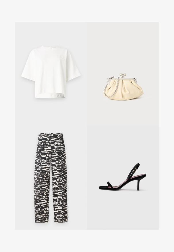 Bílý krátký rukáv cropped tričko vyrobené z měkké látky, s jemně embosovaným logem značky na levé části hrudi.; Kalhoty se zebrovaným vzorem v černobílé barvě, se rovnou nohavicí, zapínáním na knoflík a zip a dvěma předními kapsami.; Černé semišové dámské sandály na vysokém podpatku s úzkými popruhy a zlatou sponou na bílém pozadí, boční pohled.; Plisovaná béžová kožená kabelka na psaní s rámem ze stříbrného kovu, vybavená dvěma kulatými dekorativními uzávěry a stříbrným řetízkem.