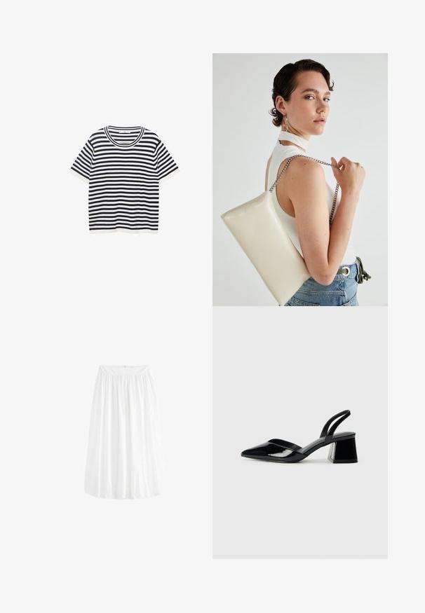 Gestreiftes T-Shirt aus Baumwolle mit marineblauen und weißen horizontalen Streifen, verfügt über einen runden Ausschnitt und kurze Ärmel. Glatte Textur.; Weiße, knielange Skirt aus leichtem Material. Verfügt über einen elastischen Bund für eine verstellbare Passform und weiche Drapierungen.; Schwarze Lackleder-Slingback-High Heels mit spitzem Schuh und einem geometrischen Blockabsatz. Verfügt über ein schlankes, minimalistisches Design und eine glatte Textur.; Weiße rechteckige Clutch aus glänzendem Material mit einem silbernen Kettenriemen. Das Model posiert und präsentiert die Tasche vor einem schlichten Hintergrund.