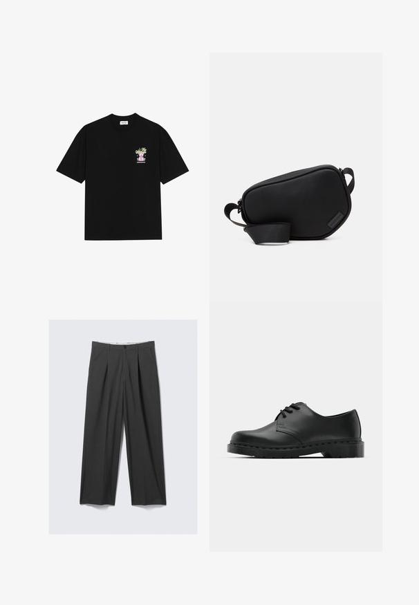 Svart bomullströja med en färgglad grafik på vänster bröst, som föreställer en nallebjörn och stiliserad text, med korta ärmar och rundad halsringning.; Grå, vida byxor med veck. Tillverkade av ett smidigt tyg, med framknäppning och bälteshällor. Platt framdesign.; Svart lädersko i oxford-stil med snörningsdesign, rund tå, platt gummisula och subtila sömdetaljer längs ovandelen.; Svart, zippered crossbody-väska i slätt material, med en platt form, en enkel rem och en liten logotypaccent. Minimalistisk design.