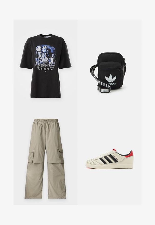 Schwarzes, übergroßes T-Shirt aus Baumwolle mit einem grafischen Druck in Blautönen, der Bilder und Texte im Zusammenhang mit "Buffy – Die Vampirjägerin" zeigt.; Beige Cargo-Hosen aus leichtem Stoff, mit einem elastischen Bund, lockerer Passform und zwei großen Seitentaschen.; Cremfarbene Leder-Sneaker mit schwarzen Streifen, roten Akzenten an der Ferse und strukturierten Details. Ausgestattet mit einer Gummisohle und Schnürverschluss.; Schwarze Umhängetasche aus Stoff mit Reißverschluss, ausgestattet mit einem weißen Adidas-Logo und einem gestreiften, verstellbaren Tragegurt für einfachen Transport.