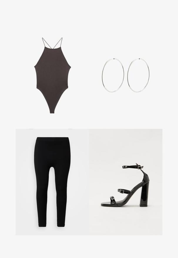 Rjav, enodelni kopalke z visokim ovratnikom in tankimi nastavljivimi naramnicami; ima visok rez na nogah in gladko teksturo. Brez vzorcev ali okrasnih elementov.; Črne rebraste legice z visokim pasom, gladko teksturo in dolžino do gležnja, zasnovane za tesno silhueto.; Črne lakirane sandale s peto, kvadratnim prstom, trakovi okrog gležnja in srebrnimi zaponkami. Opremljene so s stabilno Debelo peto.; Srebrne obročaste uhane z gladkim, okroglim dizajnom in poliranim zaključkom. So tanke in lahke, z enostavnim zapiranjem na sponko.