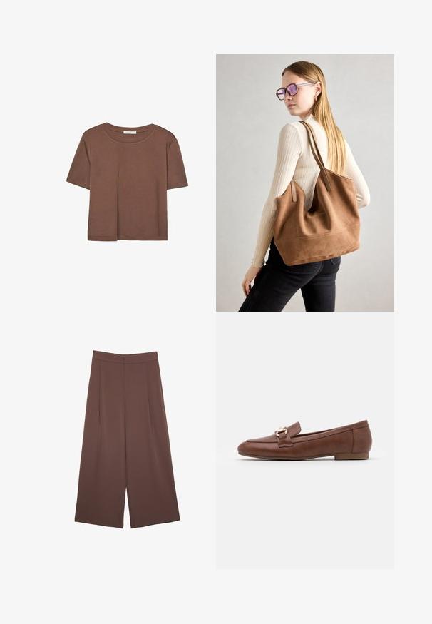 Braunes, kurzärmliges T-Shirt aus weichem Material mit rundem Halsausschnitt und lockerer Passform. Keine sichtbaren Muster oder Akzente.; Braune Weite-Leg-Hosen mit einer glatten Textur, hoher Taille und Vorderfalten. Der Stoff ist leicht und fällt locker.; Braune Lederloafers mit flacher Sohle, gesticktem Design und einer goldfarbenen Schnalle auf dem Riemen über dem Spann.; Braune Wildleder-Tasche mit weicher Textur, großer Öffnung und langen Trägern. Sie verfügt über ein simples Design mit sichtbarem Stich und ohne Beschläge.