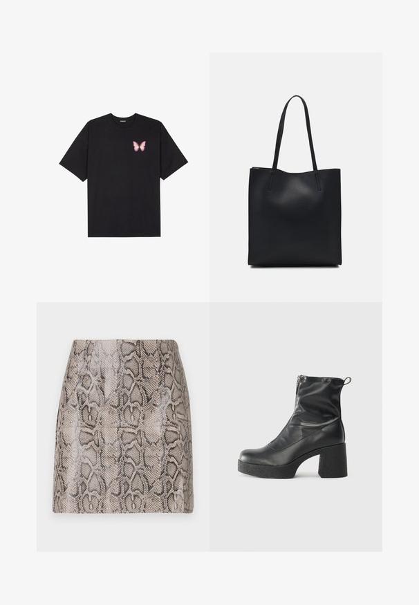 Must muströöpidega must puuvillane T-särk, vasakul rinnal on väike roosa liblikas. Ümar kaelus ja vabalt istuv lõige.; Kitsas mini seelik, mis on valmistatud läikivast, tekstureeritud kunstnahast, millel on beeži ja musta värvi peene kääriga nahamuster, sile viimistlus ja nähtamatud kinnitused.; Mustad mustad ansapüksid, mis on valmistatud siledast nahast, külje zipperiga, paksu tekstuuriga kontsaga ja ümmarguse nina disainiga.; Mustast nahast kott sujuva tekstuuriga, ristkülikukujuline ja kahe pika sangaga. Pole nähtavat riistvara ega kaunistusi.