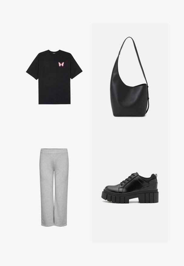 Črna bombažna majica s kratkimi rokavi, ki ima majhen roza metuljček na levi strani prsnega dela. Majica s krožnim ovratnikom in sproščenim krojem.; Sive hlače s širokimi hlačnicami, mehko teksturo in elastičnim pasom, brez vidnih vzorcev ali kovinskih detajlov.; Črne usnjene platforme z debelim blokastim petam, okroglo konico in klasičnim vezanjem. Imajo gladko teksturo in minimalne podrobnosti.; Črna usnjena hobo torba z gladko teksturo, ukrivljeno obliko in eno nastavljivo naramnico; ima širok odprtina na vrhu.