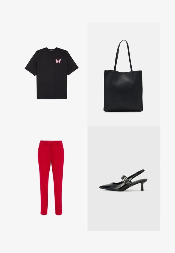 Črna bombažna majica s kratkimi rokavi, ki ima majhen roza metuljček na levi strani prsnega dela. Majica s krožnim ovratnikom in sproščenim krojem.; WE Fashion SLIM FIT - Hlače chino - red; Črne patent usnjene slingback pete s koničastim nosom in majhnim blok peto, ki vključujejo srebrno zaponko na traku.; Črna usnjena torba s svilnato teksturo, pravokotne oblike in dvema dolgima ročajema. Brez vidnih metalnih delov ali okrasnih elementov.