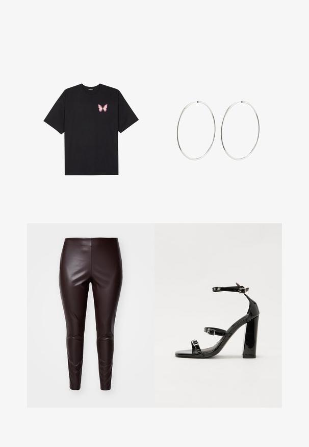 T-shirt nera in cotone con maniche corte, caratterizzata da una piccola grafica di una farfalla rosa sul lato sinistro del petto. Design a girocollo con una vestibilità rilassata.; Leggings in finta pelle marrone con una texture liscia, design aderente e dettagli sulle ginocchia, dotati di vita alta e aperture delle gambe affusolate.; Sandali con tacco in vernice nera, con punta squadrata, cinturini alla caviglia e fibbie in argento. Presentano un tacco a blocco spesso per maggiore stabilità.; Orecchini a cerchio in argento con un design rotondo e liscio e una finitura lucida. Sono sottili e leggeri, con una semplice chiusura a scatto.
