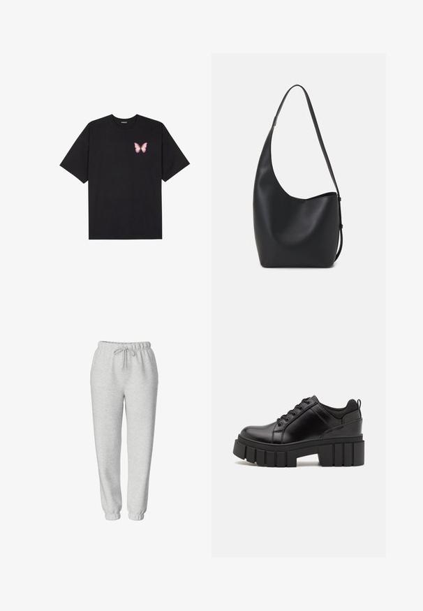 T-shirt de algodão preto com mangas curtas, apresentando um pequeno gráfico de borboleta rosa no lado esquerdo do peito. Design de gola redonda com um corte solto.; Calças de fato cinza claro feitas de um tecido macio e elástico, com cintura elástica e cordão ajustável; ajuste estreito com punhos nas extremidades das pernas.; Sapatos de plataforma em couro preto com um salto bloco robusto, bico redondo e design clássico de atacadores. Apresentam uma textura suave e detalhes mínimos.; Saco hobo preto em pele com uma textura lisa, forma curva e uma única alça ajustável; apresenta uma abertura larga na parte de cima.
