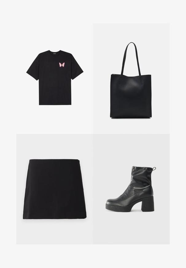 Melna kokvilnas T-krekls ar īsām piedurknēm, kuram priekšā kreisajā pusē ir neliels rozā tauriņa grafiskais attēls. Ar apaļu kaklu un brīvā stila piegriezumu.; Melnas taisnas minikleitas ar gludu tekstūru, izlikta plakana pret baltu fonu.; Melni potītes zābaki, kas izgatavoti no gludas ādas, ar sānu rāvējslēdzēju, masīvu strukturētu papēdi un noapaļotu purngalu.; Melnas ādas somiņa ar gludu tekstūru, taisnstūra formu un divām garām rokturiem. Nav redzamu aparatūras vai rotājumu.