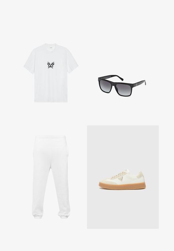 Bílý bavlněný tričko s krátkými rukávy a kulatým výstřihem. Obsahuje centrální černou grafiku motýla se vzorem plamenů. Hladká textura.; Bílé tepláky vyrobené z jemné tkaniny, s elastickým pasem, bočními kapsami a elastickými manžetami na kotnících.; Bílé tenisky s béžovými akcenty, vyrobené z nubuku a kůže, s kulatou špičkou, gumovou podrážkou a trojúhelníkovým logem na straně.; Guess Sluneční brýle - glossy black smoke gray