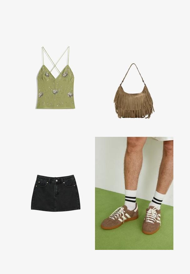 Olivgrünes Unterhemd mit V-Ausschnitt, verstellbaren Kreuzträgern und verziert mit silberner floraler Stickerei und Perlendetails.; Schwarzer Jeans-Minirock mit Knopfverschluss vorne, Gürtelschlaufen und zwei vorderen Taschen mit Kupfernieten, flach auf weißem Hintergrund ausgelegt.; Braune Wildleder-Sneaker mit weißen Akzenten und Schnürsenkeln. Gummisohle in Kautschuk-Optik. Getragen mit weißen Socken, die schwarze Streifen haben. Grüner strukturierter Fußboden.; Braune Wildleder-Handtasche mit langen Fransen, einer geschwungenen Form und einem einzelnen Schultergurt. Verfügt über eine glatte, strukturierte Oberfläche.
