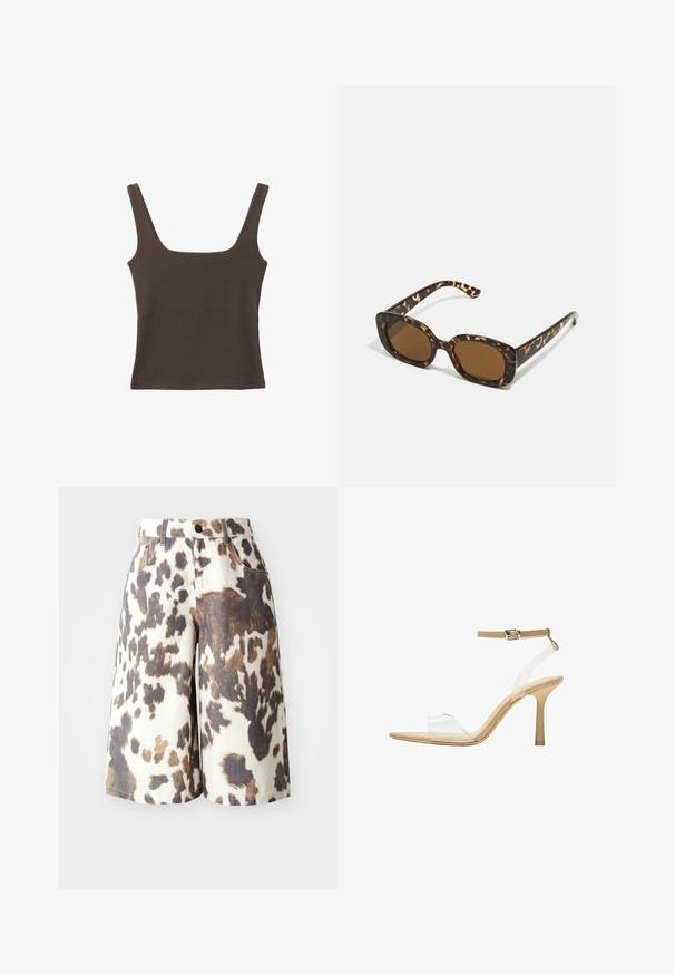 Hnědý bezramínkový top se čtvercovým výstřihem vyrobený z měkké, elastické tkaniny. Má přiléhavý design a ploché švy.; Šortky ke kolenům v krémovém základu s hnědým a černým leopardím potiskem. Obsahují tradiční kapsy a uzavírání na hnědý knoflík.; Průhledná sandálová obuv s průhledným svrškem, béžovou stélkou a štíhlým páskem kolem kotníku. Má špičatou špičku a tenký vysoký podpatek.; Sluneční brýle ve skořápce želvy s kulatým, širokým rámem a hnědými čočkami. Mají jemné vzory a rovné, zúžené stranice.
