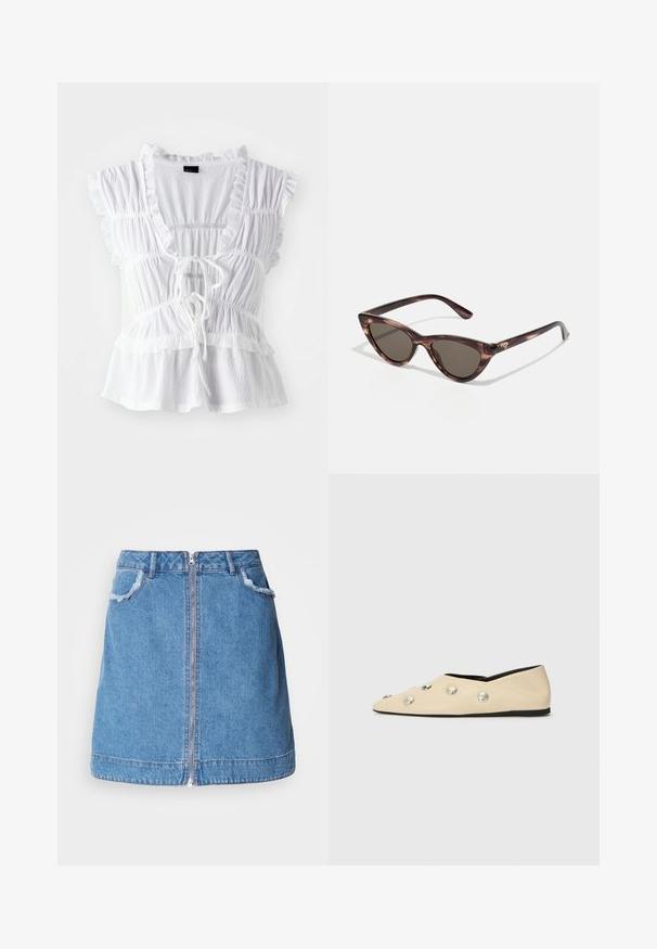 Blusa branca com mangas curtas com volantes, tecido texturizado, um decote V profundo com laço à frente e detalhes de franja em camadas na bainha.; Saia de ganga azul claro com fecho na frente, bordas dos bolsos desfiadas e um corte reto. A bainha é ligeiramente curva.; CLOSED Sabrinas - ecru; Óculos de sol estilo gato com lentes escuras e padrão de tartaruga. Feitos de plástico leve, com hastes finas e detalhes com o logótipo.; Saco de mão em tecido tecido de cor verde-oliva, com uma forma arredondada e espaçosa, e uma única alça alongada para transporte. Superfície texturizada.