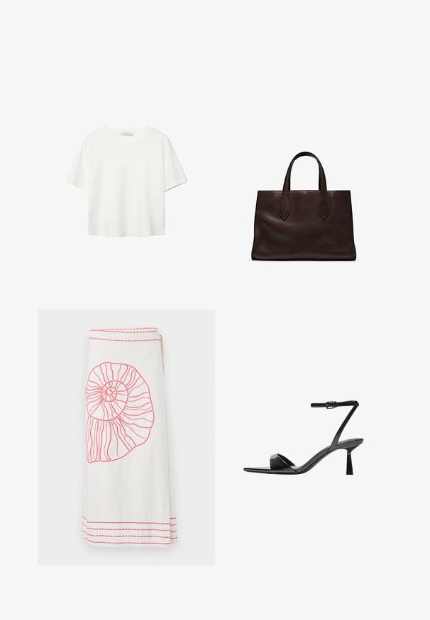 T-shirt bianco a maniche corte realizzato in cotone. Presenta un collo tondo e una vestibilità rilassata. Texture liscia senza motivi o dettagli visibili.; Gonna a portafoglio bianca con un grande design di conchiglia nautilo ricamato in rosa e strisce orizzontali rosa a contrasto sull'orlo e in vita.; Bershka Sandali con tacco - black; Borsa a spalla in pelle marrone con due manici lunghi, forma rettangolare strutturata, texture liscia e dettagli di cucitura sottili.