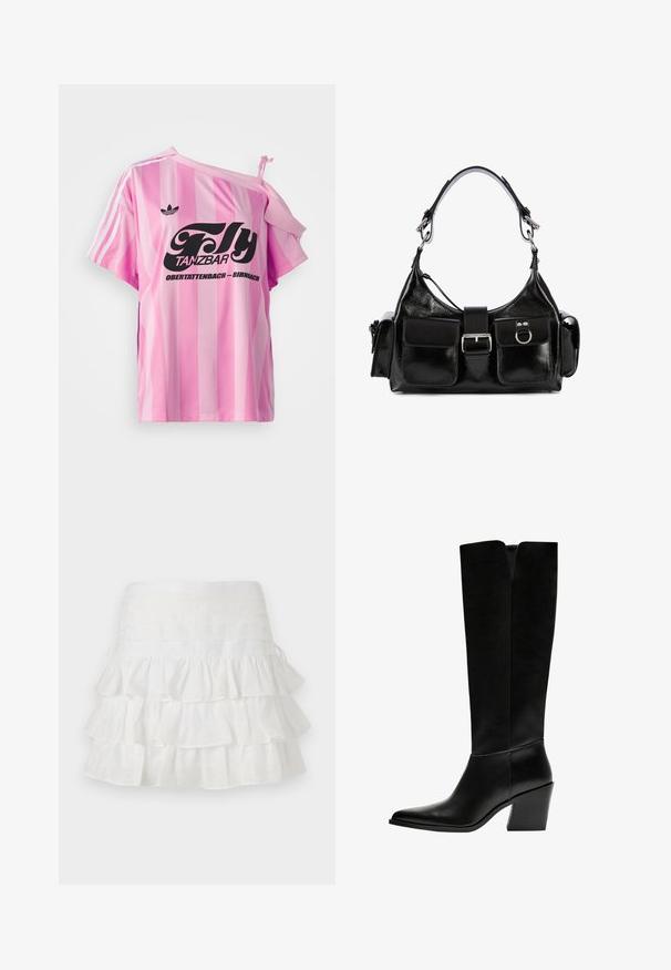Różowa koszulka w paski z jednym odsłoniętym ramieniem, z czarnym napisem graficznym "Fly TANZBAR Obertattenbach – Birnbach" oraz trzema białymi paskami na rękawach.; sandro - Spódnica mini; Czarne kozaki do kolan wykonane z gładkiej skóry, z ostro zakończonym noskiem, blokowym obcasem i wycięciem w kształcie litery V na górze.; Czarna skórzana torebka z połyskiem, z centralną klamrą, dwiema przednimi kieszeniami i krótkim paskiem na ramię.