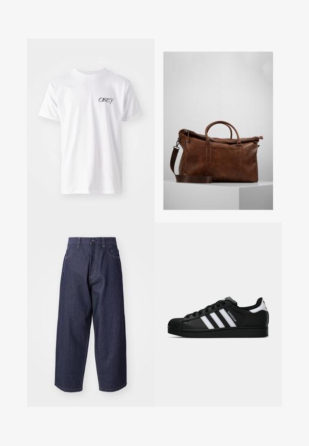 Hvit bomull t-skjorte med korte ermer og rund hals. Har svart "OBEY" tekst på venstre brystområde. Enkelt design, ingen mønstre.; Mørkeblå denimjeans med løs, bred bendesign. Funksjoner inkluderer knappelukking, frontlommer og synlige stikningsdetaljer.; Svart Adidas Superstar sneakers med hvite striper, skalltå og "Superstar" tekst på siden, vist i sideprofil på hvit bakgrunn.; Brun lær duffelbag med glidelås, doble håndtak, justerbar skulderreim og synlige teksturmønstre på overflaten.
