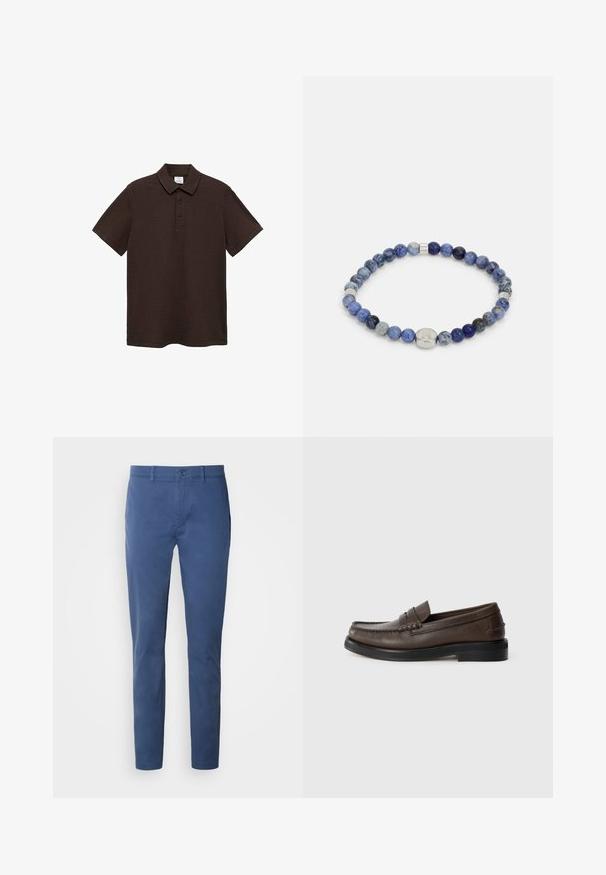 Mango SEERP - Polotričko - brown; Modré chinos vyrobené z bavlny s hladkým povrchem. Mají zapínání na knoflík, dvě přední kapsy a zúžené nohavice.; Hnědé kožené mokasíny s kulatou špičkou, s detailním prošíváním a plochou černou podrážkou. Mají malou ozdobnou sponu přes nárt.; Tommy Hilfiger MEN BEADS - Náramek - blue/silver-coloured