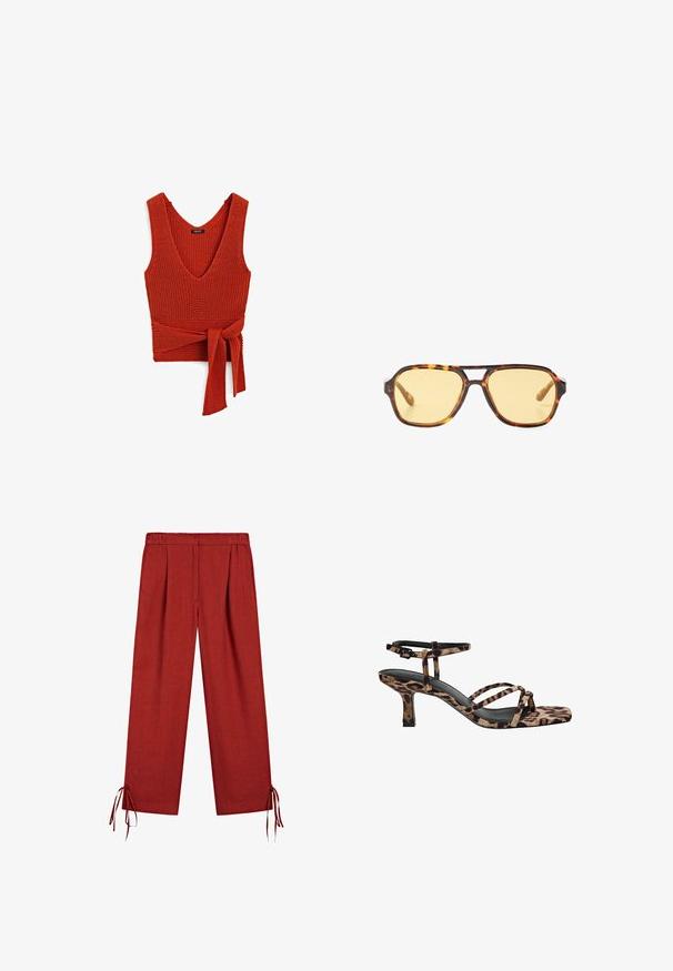 Rotes gestricktes Tanktop mit tiefem V-Ausschnitt und gebundenem Taillenbereich, ausgestattet mit einer strukturierten Oberfläche und breiten Trägern.; Rote weite Hosen mit elastischem Bund und Kordelzügen am Saum, aus leichtem Stoff gefertigt.; Leopardenmuster Absatzsandalen mit Quadratzehen, mehreren Riemen und einem mittelhohen Absatz. Hergestellt aus weichem Textilmaterial.; Sonnenbrille aus Schildpatt mit geometrischem Design, gelben Gläsern und Metallakzenten an den Bügeln. Breiter Rahmen und matte Textur.