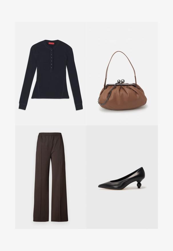 Langärmliges, navyblaues Henley-Shirt aus weichem Stoff, mit einer Knopfleiste mit sechs Knöpfen und Rippbündchen.; Weite Hosen aus dunkelbraunem Stoff mit einem elastischen Taillenbund, die eine glatte Textur und klare Linien für einen eleganten Look aufweisen.; Schwarze Leder-Pumps mit spitzem Zehenbereich und runder, ballförmiger Ferse. Glatte Textur mit einem eleganten, minimalistischen Design.; Braune Leder-Handtasche mit gerafftem Design, einem kurzen Ledergriff und einem Kettenriemen. Sie verfügt über einen silbernen Metallverschluss mit zwei runden Akzenten.