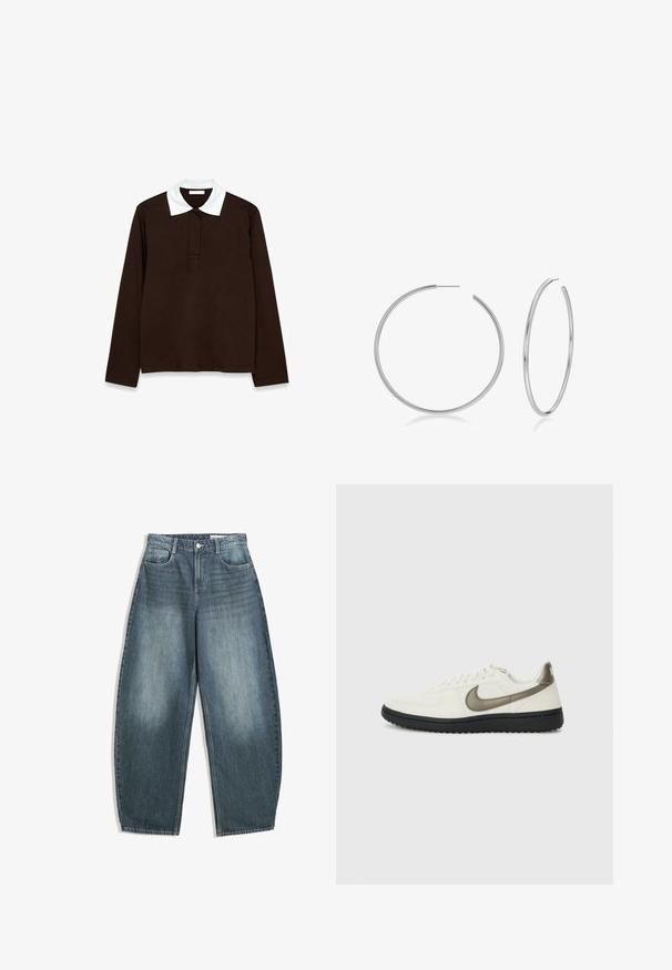 Langärmliges Poloshirt aus dunkelbraunem Stoff mit einem weißen, strukturierten Kragen und einer Drei-Knopf-Leiste. Glattes, angenehmes Material.; Helleblaue Denim-Jeans im weiten Schnitt haben eine hohe Taille, fünf Taschen, dezente Ausbleichungen und Ziernähte entlang der Nähte.; Nike Sportswear FIELD GENERAL - Sneaker low - off-white/black; Silberne Creolen mit einer glatten, polierten Oberfläche. Eine Ohrringe ist ein vollständiger Ring, während die andere teilweise geöffnet ist und ein minimalistisches Design zeigt.