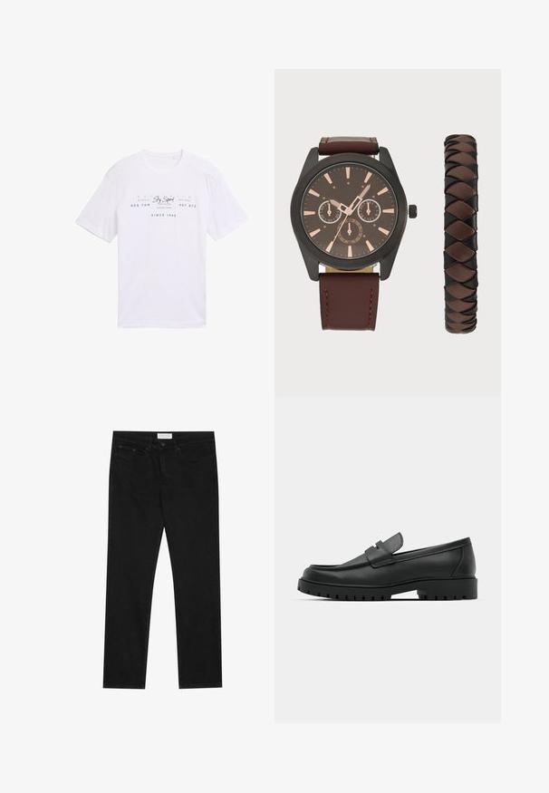 Bijela pamučna majica s kratkim rukavima. Sadrži plavi natpis na prednjoj strani: "Sky Squad," "Tom Tailor," i "Since 1962," uz različite dizajne.; Crne ravne traperice s pet džepova, zatvaranje na gumbe i patentni zatvarač, te oznakom marke Pier One na pojasu.; Crne kožne mokasine s zaobljenim vrhom, s ušivenim dizajnom, niskom platformom i teksturiranim, gumenim potplatom s izbočinama.; Pier One SET - Ručni sat - black/brown