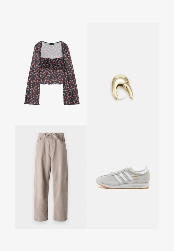 Blumen-Mesh-Oberteil mit langen, ausgestellten Ärmeln. Schwarzer Grundton mit rotem und blauem Blumenmuster, mit gerafftem Mieder und gewelltem Saum.; Beige Cordhosen mit lockerer Passform, ausgestattet mit einem Kordelzugbund, zwei Fronttaschen und vertikal geripptem Muster.; Hellgraue Sneaker aus Wildleder und Mesh, mit drei weißen Streifen, runder Zehenpartie und einer Sohle aus Gummi. Goldenes Logo-Detail nahe der Schnürsenkel.; Ohrringe aus goldfarbenem Metall mit einem schlanken, geschwungenen Design. Sie verfügen über eine markante, spitze Form, eine polierte Oberfläche und einen Scharnierverschluss.