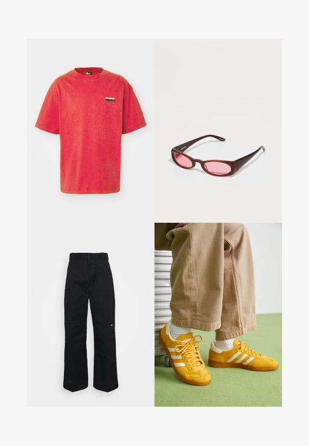 Červené bavlněné tričko s krátkými rukávy, kulatým výstřihem a malou obdélníkovou nášivkou v černobílé barvě na levé hrudi.; Černé široké kalhoty s hladkou texturou, se standardním pasem a malým vyšitým logem blízko pravé nohy.; Žluté semišové tenisky s bílými pruhy, s gumovou podešví, látkovými tkaničkami a polstrovaným límcem, spárované s béžovými bavlněnými kalhotami.; Hnědé sluneční brýle s elegantním, prodlouženým oválným tvarem. Rám je vyrobený z lesklého plastu; čočky jsou růžové s jemným zakřivením.