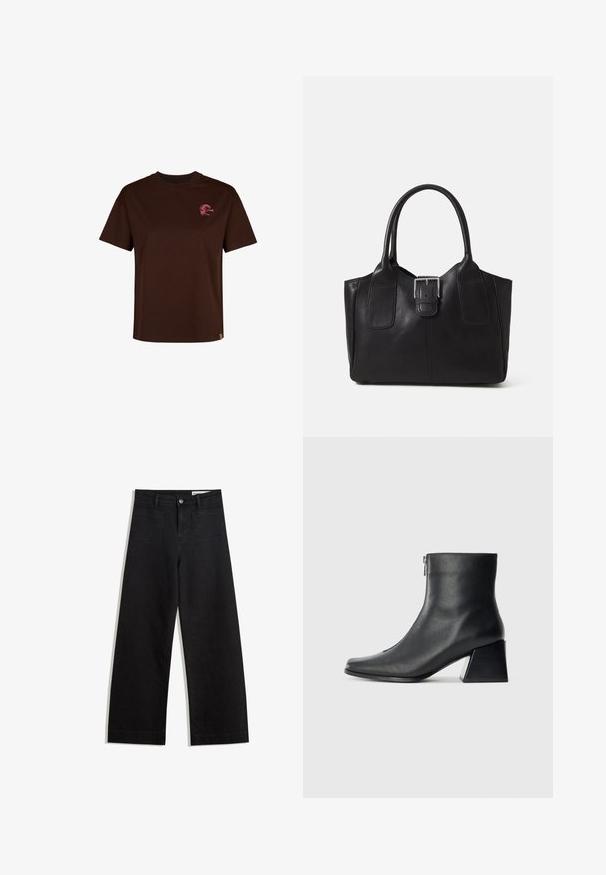 Hnedé bavlnené tričko s okrúhlym výstrihom a krátkymi rukávmi. Obsahuje malé ružové logo na hrudi a rovný lem.; Čierne denimové nohavice s širokými nohavicami a vysokým pásom, so prednými a zadnými vreckami, šitými švami a zapínaním na gombík. Hladká textúra.; Čierna kožená členková obuv so štvrcovým špičkou, bočným zipsom a blokovým podpätkom na jednoduchom svetlom pozadí.; Čierna kožená taška s hladkou textúrou, štruktúrovaným tvarom, dvoma uchami a výrazným strieborným prackovým detailom na prednej strane.