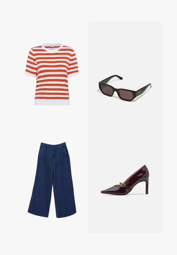 Camiseta de punto a rayas de manga corta en naranja y blanco; cuello redondo; textura suave; corte recto; acabada con un dobladillo acanalado blanco sólido.; Pantalones vaqueros de pierna ancha en azul oscuro. Presentan dos bolsillos frontales, un cierre de botón y una textura suave con una tela ligera.; Zapato de tacón alto burdeos con punta afilada, tira de tobillo con detalles en oro y un acabado liso y pulido. Tacón de aguja elevado.; Gafas de sol rectangulares negras con lentes oscuros. Cuentan con una montura de plástico suave y detalle del logo en la varilla. Diseño limpio y moderno.; Bolso burdeos de material sintético con un diseño estructurado, que cuenta con una correa desmontable y una bufanda con estampado floral atada al asa.