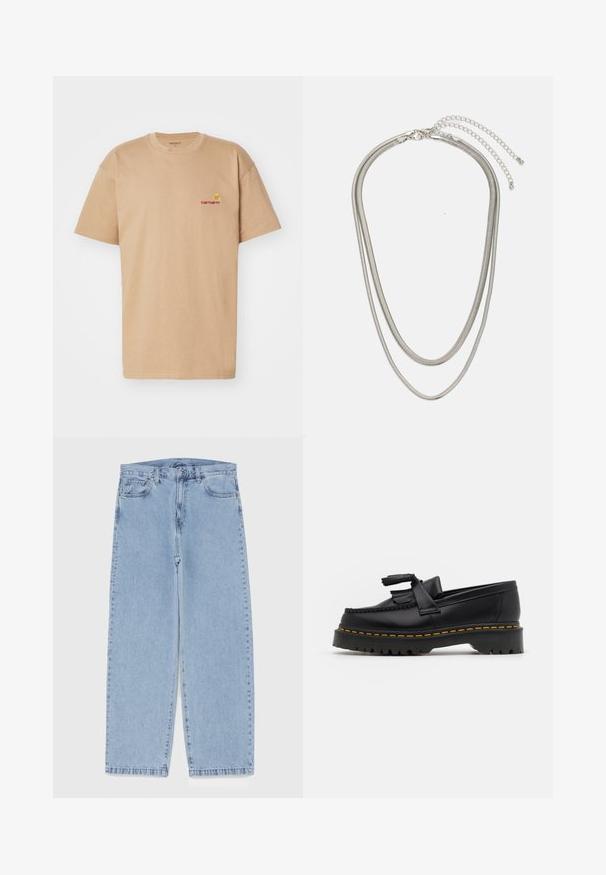 Beige Baumwoll-T-Shirt mit kurzen Ärmeln, Rundhalsausschnitt und rot gesticktem Carhartt-Logo auf der linken Brust. Einfache, lässige Passform.; Hellblaue Jeans aus Denim mit geradem Bein, ausgestattet mit einer mittelhohen Taille, fünf Taschen sowie einem Knopf- und Reißverschluss.; Schwarze Lederloafers mit einem fransenverzierten Akzent, ausgestattet mit einer robusten schwarzen Sohle und gelber Naht entlang der Kante. Texturierte Oberfläche.; Dreischichtige Halskette aus Silbermetall mit schlanken, flexiblen Ketten mit leichtem Glanz, gesichert mit einem Karabinerverschluss und verstellbarer Kette.