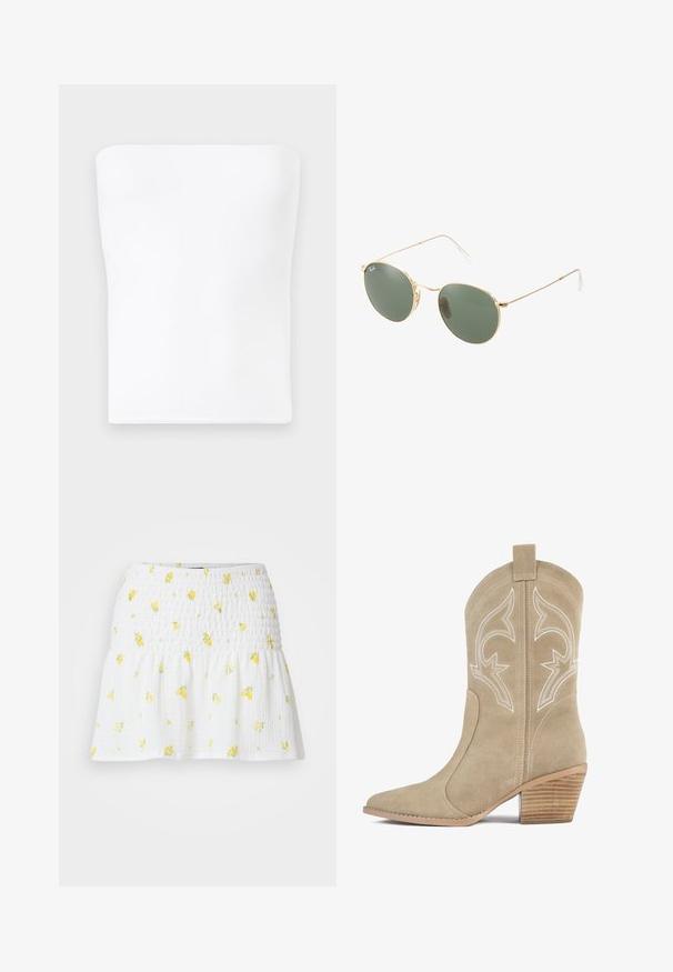 Top alb fără bretele, realizat dintr-un material neted și elastic. Are un decolteu drept și un design potrivit, fără cusături vizibile sau embellishementuri.; Fustă albă cu un model smockat și un imprimeu floral galben. Marginile sunt evazate, creând o siluetă lejeră.; Cizme de cowboy din piele întoarsă bej, cu vârf ascuțit, cusături albe decorative, tija înaltă și toc de lemn suprapus.; Ochelari de soare cu ramă metalică aurie, cu lentile verzi, de formă rotundă, cu temple subțiri și accente din plastic alb la vârfurile brațelor.