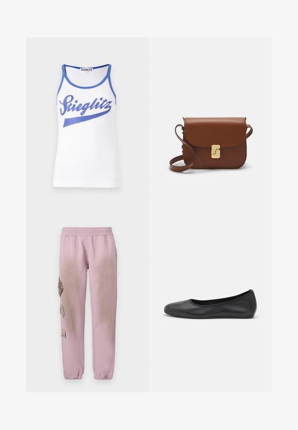 Canottiera bianca con bordo blu che presenta una grande grafica blu "Stieglitz" sul davanti. Realizzata in tessuto liscio e leggero.; Pantaloni della tuta rosa con vita elastica, caratterizzati da toppe decorative a forma di diamante sul lato sinistro e polsini elastici alle caviglie.; Pantofole da balletto nere in pelle con punta arrotondata, texture liscia, dettagli di cucitura minimi e design con suola flessibile.; Borsa a tracolla in pelle marrone con chiusura a pattina, hardware color oro, tracolla e una finitura liscia. Forma rettangolare compatta.