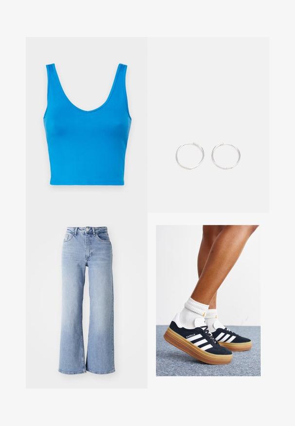 Mėlyna trumpa palaidinė iš lygaus, tampraus audinio su giliu V formos iškirpimu ir plačiomis petnešėlėmis, turinti prigludusią siluetą ir tvarkingus kraštus.; Šviesiai mėlynos aukšto liemens plačius džinsus su priekiniais ir galiniais kišenėmis, mygtuko uždarymu ir subtiliu blukimu ant šlaunų bei apačių.; Juodi zomšiniai sportbačiai su baltais dryžiais ir akcentais, apvalios nosies, guminio, gumos pado, derinami su baltais raitytais vidutinio ilgio kojinaitėmis.; Sidabrinės auskarai žiedai su sėslia, apvalia forma, pasižymintys lygia paviršiumi ir be matomų puošmenų. Svoris nenurodytas.