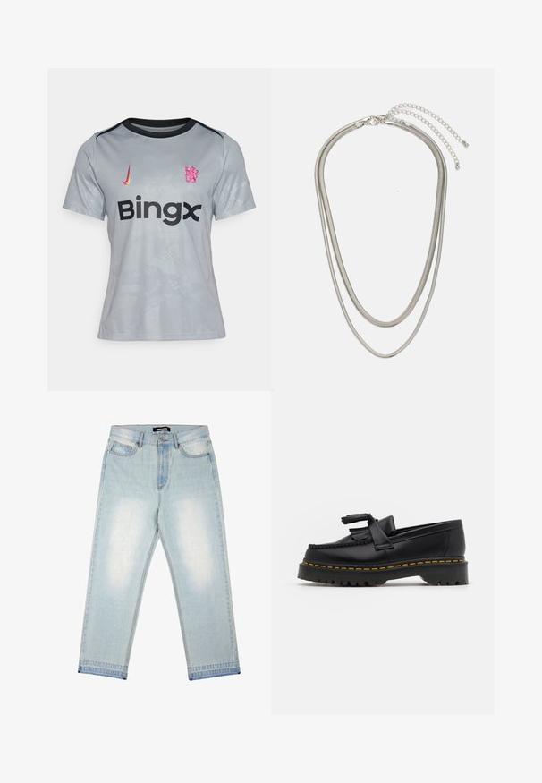 Grijze sportshirt met korte mouwen, met een zwarte kraag en roze logo's voor Nike en Bingx, met textuurpatronen op de stof.; Pegador BARROW - Wijde jeans - sand washed blue; Zwarte leren loafers met een franjesaccent, voorzien van een dikke zwarte zool en gele stiksels langs de rand. Gevoelige afwerking.; Driedelige zilveren metalen halsketting met slanke, flexibele kettingen met een lichte glans, beveiligd met een karabijnhaak en een verstelbare ketting.