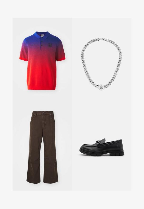 Koszulka polo z gradientem od niebieskiego do czerwonego, posiadająca kołnierzyk i trzy guziki. Zawiera czarny herb Anglii oraz logo Nike.; Brązowe szerokie spodnie wykonane z bawełny, z wysokim stanem, przednimi kieszeniami i gładką teksturą. Wykończenie obejmuje subtelne detale szwów.; Czarne skórzane półbuty z okrągłym noskiem, dekoracyjnym paskiem i elementami metalowymi oraz grubą, fakturowaną podeszwą. Gładkie wykończenie z subtelnymi detalami.; Srebrny naszyjnik łańcuszkowy z grubymi ogniwami i centralnym okrągłym wisiorkiem z misternym wzorem. Gładka, lustrzana powierzchnia metalu.