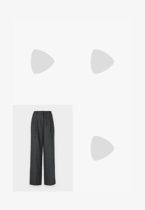 Tricou gri cu mânecă lungă, realizat dintr-un material ușor, având un gât rotund texturat și un design cu dungi semi-transparente pe torace.; Pantaloni gri cu picioare largi, dintr-un material texturat, cu pliuri frontale, talie înaltă și croială ajustată pentru un aspect structurat.; Balerini din piele neagră, cu vârf rotund, textură netedă, detalii de cusătură minimale și un design al tălpii flexibil.; Geantă tote din piele neagră, cu un finisaj texturat, curea lată cu detaliu de cataramă și un logo pătrat în față. Două mânere superioare.