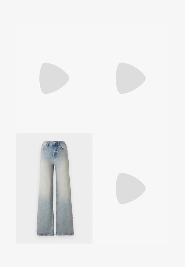 Mėlynas džinsinis trumpas viršus su plonomis petnešėlėmis, pasižymintis prigludusia forma ir atidengtais siuvimo detalėmis palei siūles.; Šviesiai mėlynus plačius džinsus, pagamintus iš džinsinio audinio, su aukštu liemeniu, penkiomis kišenėmis ir matomais siūlėmis.; Blizgus burgundių spalvos kulknapis su tankiu juodu kulnu, pasižymintis lygiu paviršiumi ir paprastu dizainu. Nėra matomų užsegimų ar raštų.; Juodas odinis petinis krepšys su lygiu paviršiumi, išlenkta forma, reguliuojama dirželiu ir užtrauktuku. Minimalistinis dizainas be puošmenų.