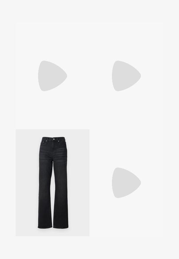 Gaiši rozā kokvilnas T-krekls ar īsām piedurknēm, uz kura priekšpuses ir zilas krāsas "CALVIN KLEIN" grafikas teksta dizains. Zemu nogriezts.; Melni džinsu auduma platleņķa džinsi ar augstu jostasvietu, piecu kabatu dizainu un sudraba metāla pogu. Audumam ir gluda tekstūra un neliela stiepšanās.; Metāliski sudraba plakana sandale ar izliekta siksniņu dizainu un plānu zoli. Iezīmējas ar pirksta cilpu un minimālistisku estētiku.; Melnas ādas rokassomas ar sakrautām detaļām, divām auklām aizveri un noņemamu plecu siksnu. Iekļauta metāla logo detaļa.