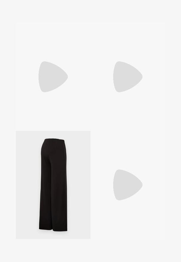 Mouwloze top in zwart-wit geometrisch patroon, gemaakt van lichtgewicht stof, met een gestrikt detail op de taille en een ronde halslijn.; Zwarte wijde broek met een elastische tailleband, zacht stof, gladde textuur en zonder zichtbare patronen of hardware-details.; Zwarte suede sandalen met hak, voorzien van een brede blokhak, verstelbare enkelsluiting, open teenontwerp en contrasterende stikdetails.; Bruine leren schoudertas met een gestructureerde vorm, voorzien van een magnetische klepsluiting en een metallic logoaccent aan de voorkant.
