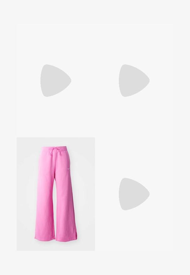 Witte ribstof met een gladde textuur en verticale lijnen, met een lichte rek, geschikt voor aansluitende kleding.; Roze wijde sweatpants gemaakt van zachte katoen, met een trekkoord in de taille en een klein wit logo aan de voorkant.; Witte en zilveren Nike sneakers van meshstof, met reflecterende accenten en een beige zool. Gedragen met zwarte sokken, staand op een blauwe ondergrond.; Zilveren zonnebril met een slank, wikkelontwerp. Duidelijke lenzen en gestructureerde zwarte accenten op de armen. Lichtgewicht kunststof materiaal.