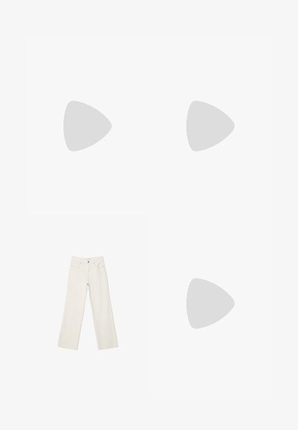 Beżowa bezrękawnik z wysokim kołnierzem i centralnym zamkiem błyskawicznym. Gładki materiał o strukturalnym kształcie i rozciętym dołem.; Białe dżinsy w szerokim kroju wykonane z denimu, z wysokim stanem, przednimi kieszeniami i zapięciem na guzik. Czysty design z minimalnymi akcentami.; Czarne skórzane botki do kostek z ostrym noskiem, gładką fakturą i srebrnym zapięciem z boku. Gruby kwadratowy obcas.; Brązowe okulary przeciwsłoneczne w kształcie kocich oczu z gradientowymi soczewkami, masywną oprawą w kolorze żółwim i kontrastującymi ciemnymi ramionkami z delikatnym logotypem.