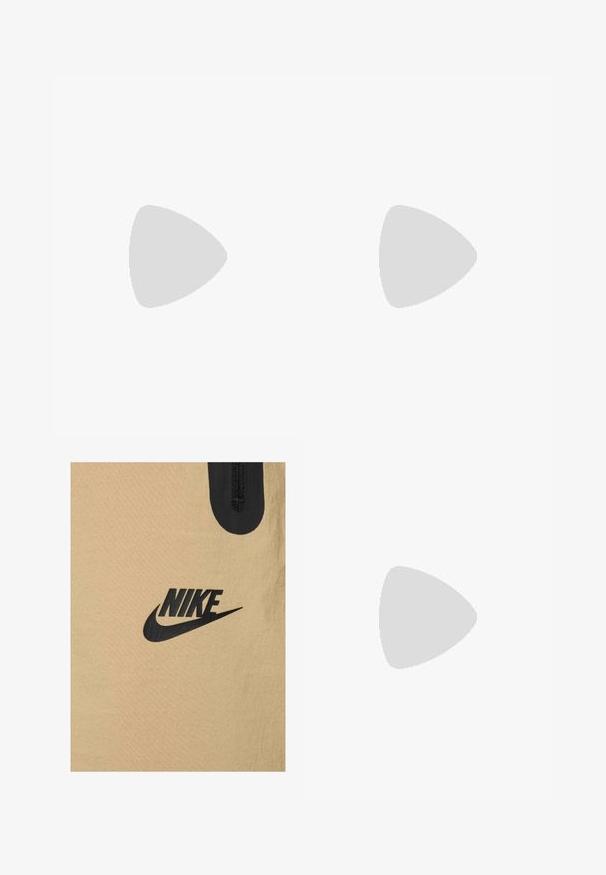 Kreemikas satiinist pikkade varrukatega T-särk, millel on graafika siniste lainetega ja punase tekstiga "Barcelona Social Club."; Nike beež kangas, millel on sile tekstuur, sisaldab silmapaistvat musta logo disaini. Ülaservas on lühike must tõmblukk.; Nike Air Max 90 tossud beezhi ja musta värvi, mis on valmistatud võrgust ja nahast, nähtava pehmendusega ning mustade paeltega.; Valge pärlkaelakee, millel on ühtlane ümar kuju, sile pind ja metallist kinnitusbüts koos pikendusahelaga reguleeritava pikkuse jaoks.