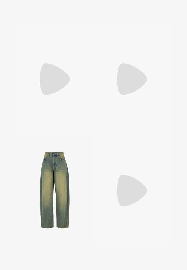 Kaks lühikeste varrukatega T-särki tumesinises ja beežis värvitoonis, valmistatud puuvillast. Mõlemal on ees suur valge "GAP" logo.; Heledad denim püksid helesinises toonis, millel on kulunud tekstuur. Omab viit taskut ja kõrget vööd. Puhtad hemid ja peened õmbluse detailid.; Nike Sportswear AIR FORCE 1 07 - Tossud - white; Kollane lakitud nahast käekott, millel on struktureeritud kuju, ülemine käepide ja eesmine klõpsukinnitus, millel on ümmargune metallist logo aksessuaar.