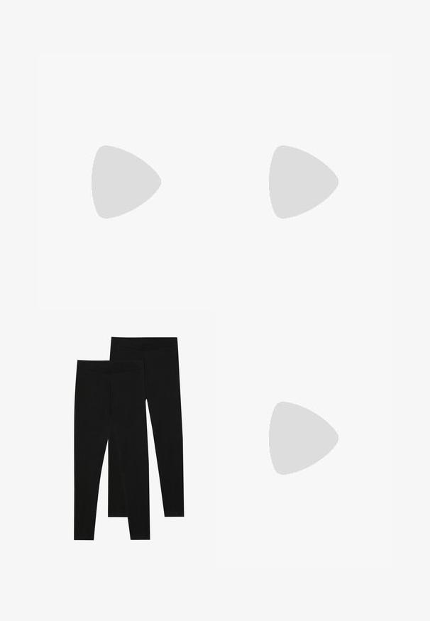 Bela bombažna majica s kratkimi rokavi, ki na levem prsnem delu vsebuje vezenino "SUMMER CLUB" v teal in zeleni barvi. Klasičen okrogli ovratnik.; Črne legice iz raztegljive tkanine, z brezšivnim pasom in oprijetim krojem, primerne za prosti čas ali vadbo.; Beli športni copati s panelom iz rjave tkanine z vzorcem, z zlatimi dodatki, okroglo konico, vezalnim dizajnom in teksturiranem gumijastem podplatu.; Rjava usnjena torba čez ramo z vzorcem logotipa, zlatim verigo, zadrgo in zlatimi dodatki. Kompaktna in pravokotna oblika.