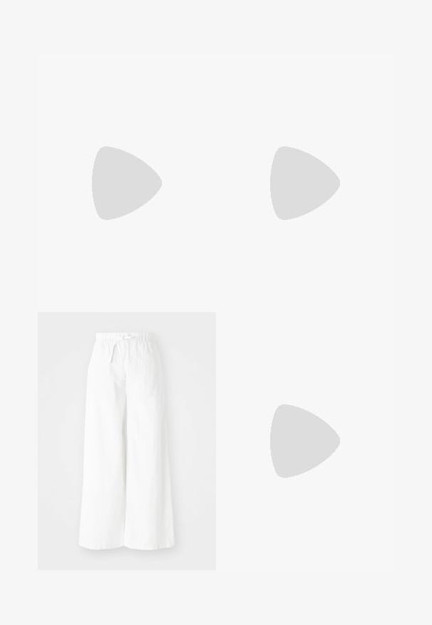 Kremasti top bez rukava izrađen od rebrastog materijala; sadrži okrugli izrez i kroj koji se prilagođava figuri s suptilnom teksturom.; Bijele široke hlače s elastičnom strukom, s prednjim vezanjem. Napravljene su od lagane tkanine, pogodnih za svakodnevno nošenje.; Nike Sportswear FIELD GENERAL - Tenisice - off-white/black; Crna kožna torba s lukovitim oblikom, odvojivim remenom i zlatnim detaljima. Torba ima preklop s kopčom.