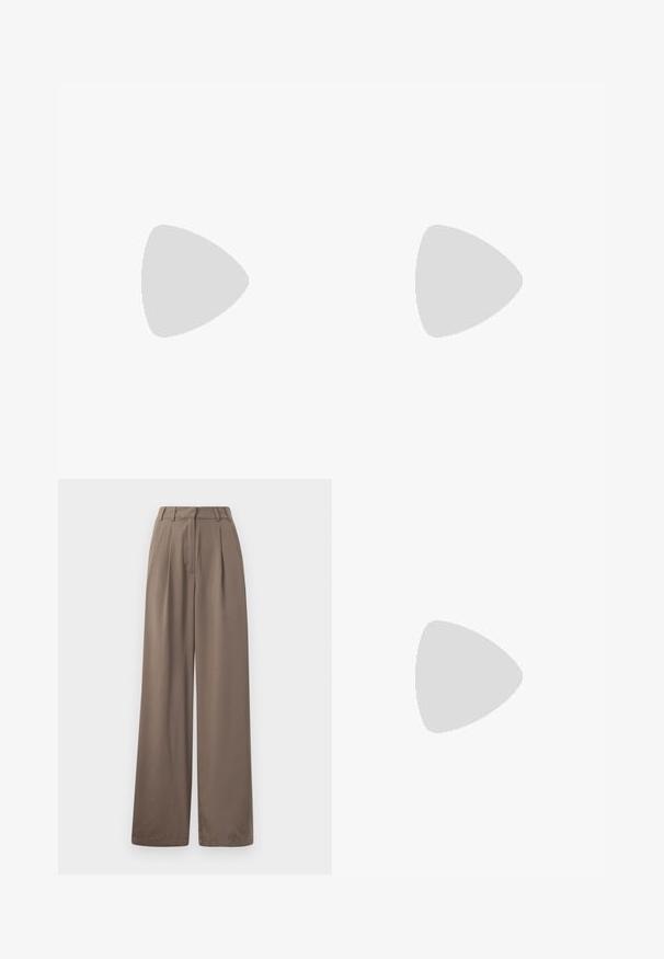Svart ribbestrikket bodysuit med høy hals, en skulder utskjæring, og tett passform. Har kontrastsøm langs kantene.; Buks med vide ben i en dæmpet brun farve. Lavet af et glat, let stof med frontfolder og en tætsiddende talje.; Brune suedette sportsko med hvite striper, rund tå, snørebånddesign og såle av gummi. Teksturert overdel med sømdetaljer.; Sorte solbriller med en slank rektangulær ramme og et gulllogo som aksent på siden. Mørke linser og glatt overflate er fremtredende.