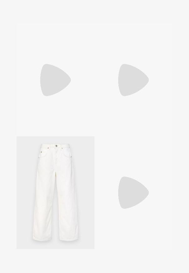 Garais krekls ar garām piedurknēm, kas rotāts ar izteiksmīgām zaļām un melnām horizontālām svītrām, izgatavots no mīksta auduma, ar brīvu piegriezumu un apaļu dekoltē.; Balti džinsu platā kāju bikses ar augstu jostasvieta, divām priekšējām kabatām un metāla aksesuāriem. Raksturo tīrs apdare un minimālistiska dizaina pieeja.; Brūni ādas potītes zābaki ar teksturētu virsmu, biezu platformu un robustu zoli. Iekšpusē ir šērlinga oderējums un aizmugurējā cilpa.; Dzeltenīgi brūna vegānu ādas soma ar divām rokturēm, noņemamu plecu siksnu, melniem akcentu izšuvumiem un mazu melnu logotipu priekšpusē.